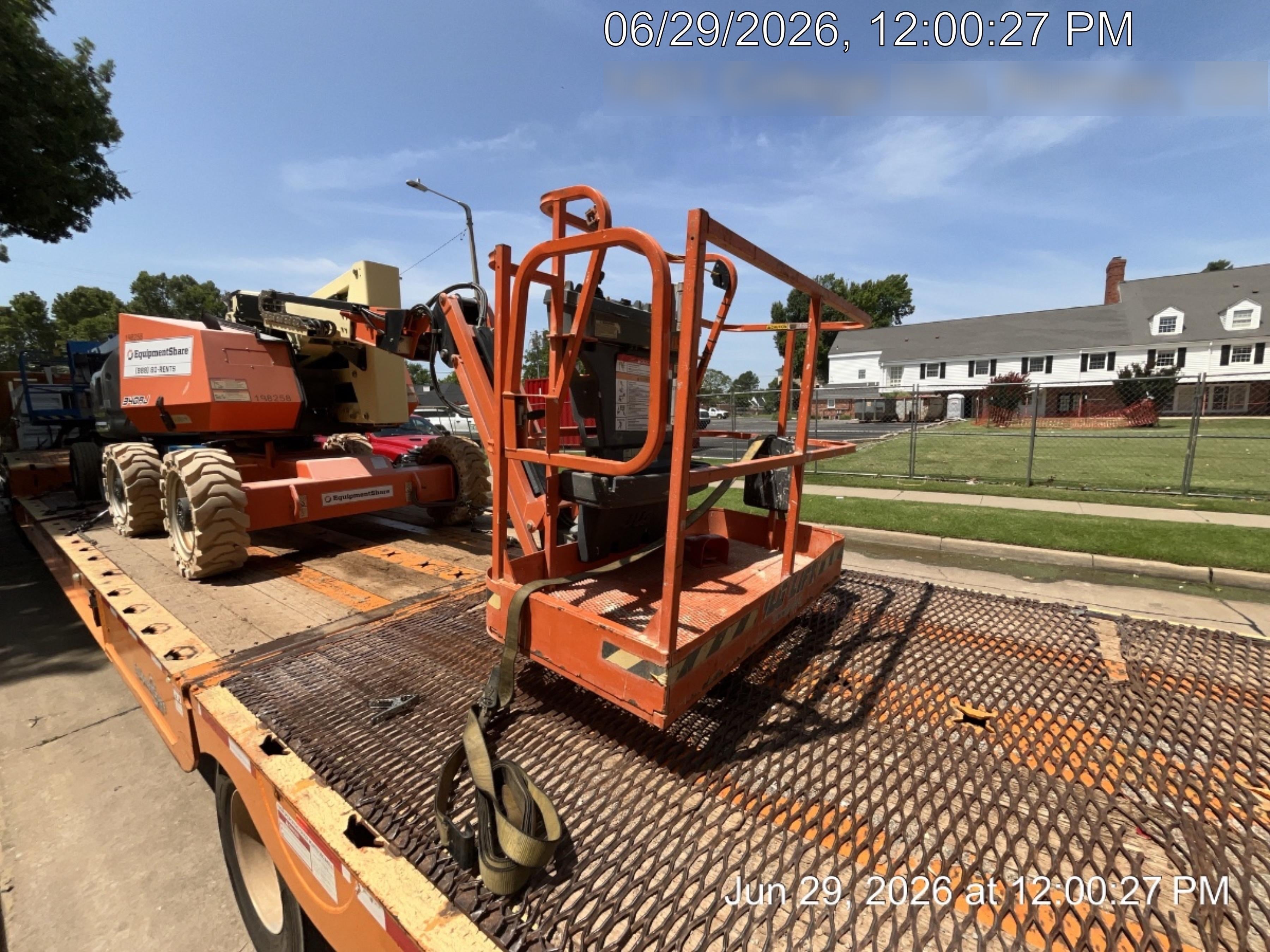 2022 JLG 340AJ