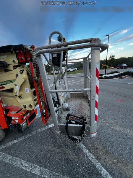 2020 JLG X600AJ