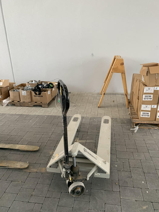 2020 STRONGWAY 4400 lb Pallet Jack