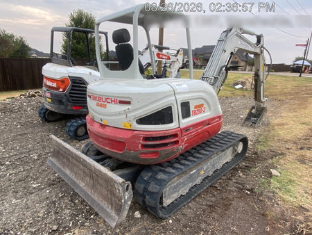 2024 TAKEUCHI TB250-2R