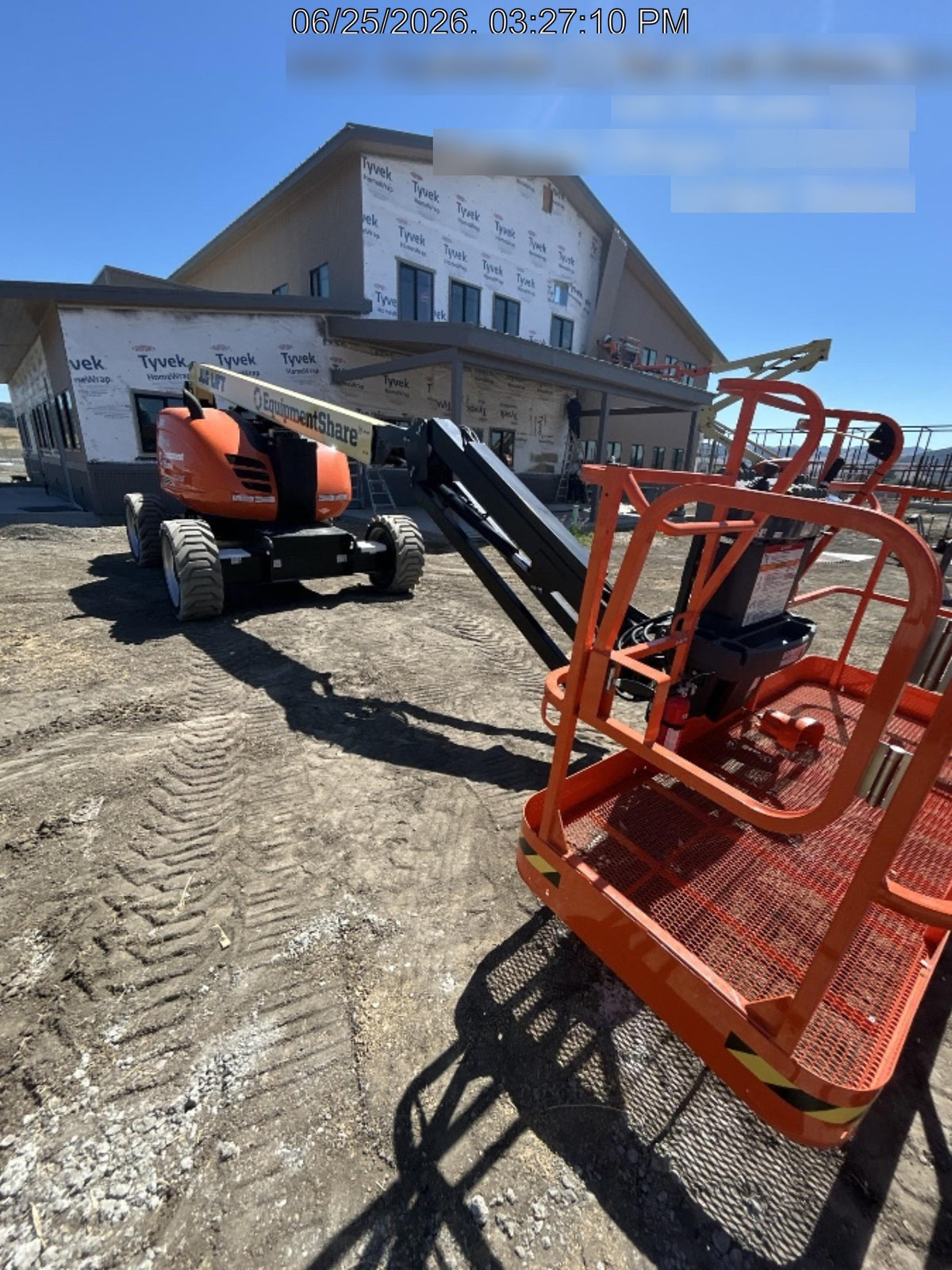 2026 JLG 600AJ