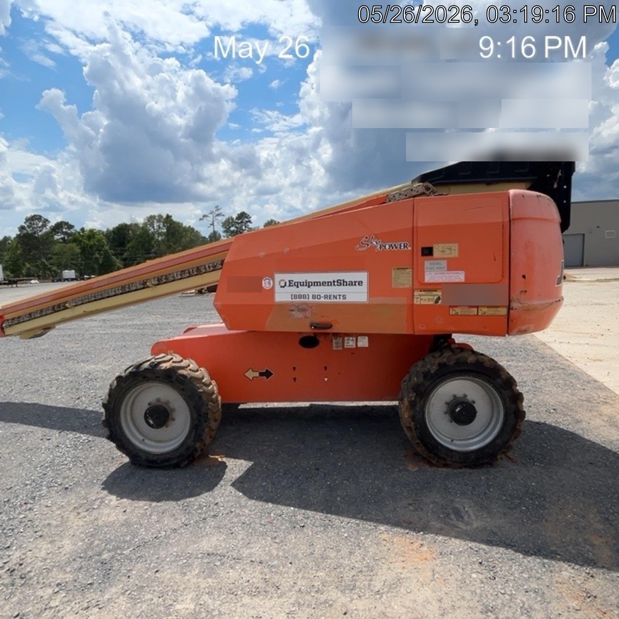 2016 JLG 660SJ