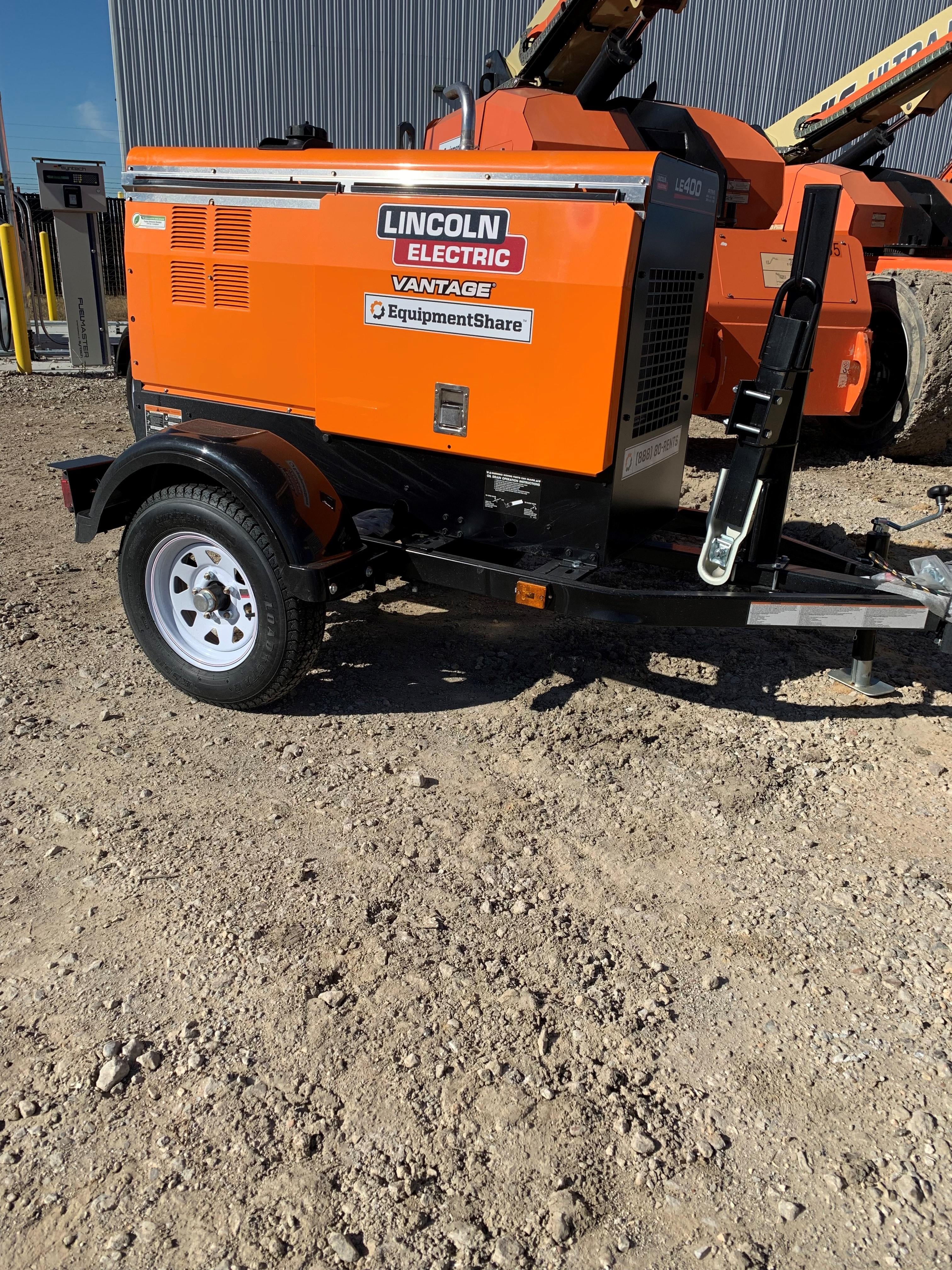 2022 Lincoln Electric LE400 Kubota V1505, Trlr, Cable Rack, Light Kit, ES Decals, T3