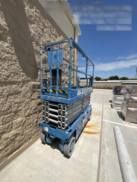 2022 GENIE GS-3232