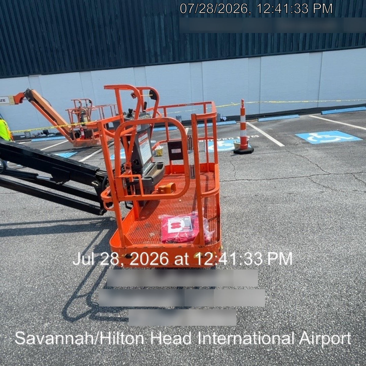 2025 JLG 660SJ