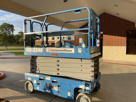 2022 GENIE GS-3246