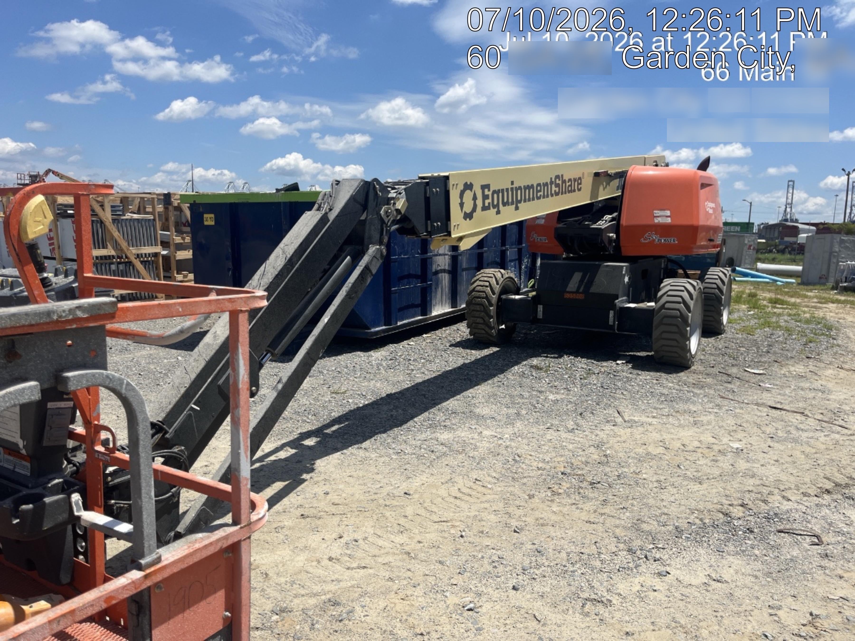 2025 JLG 660SJ