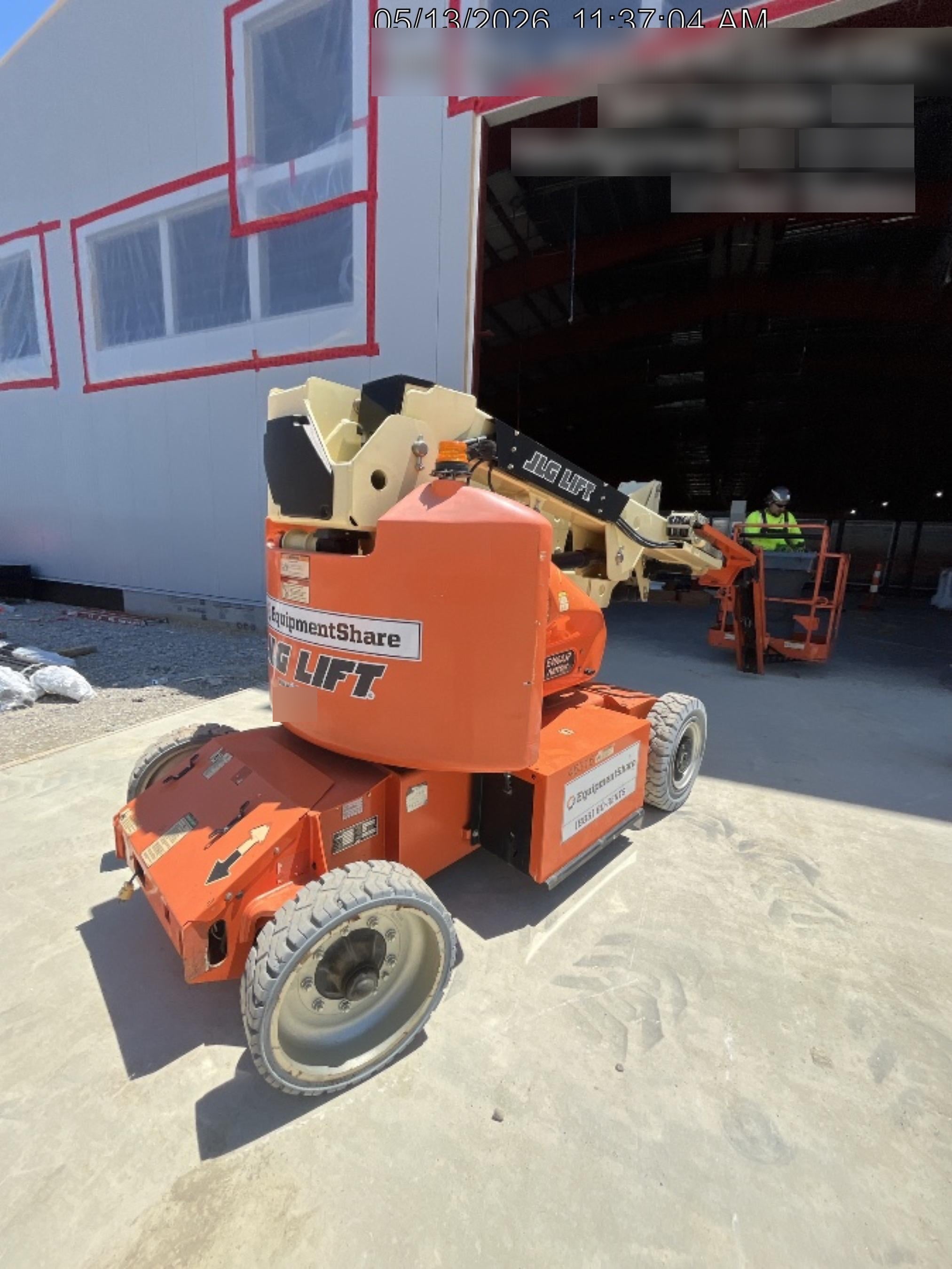 2019 JLG E400AJPN