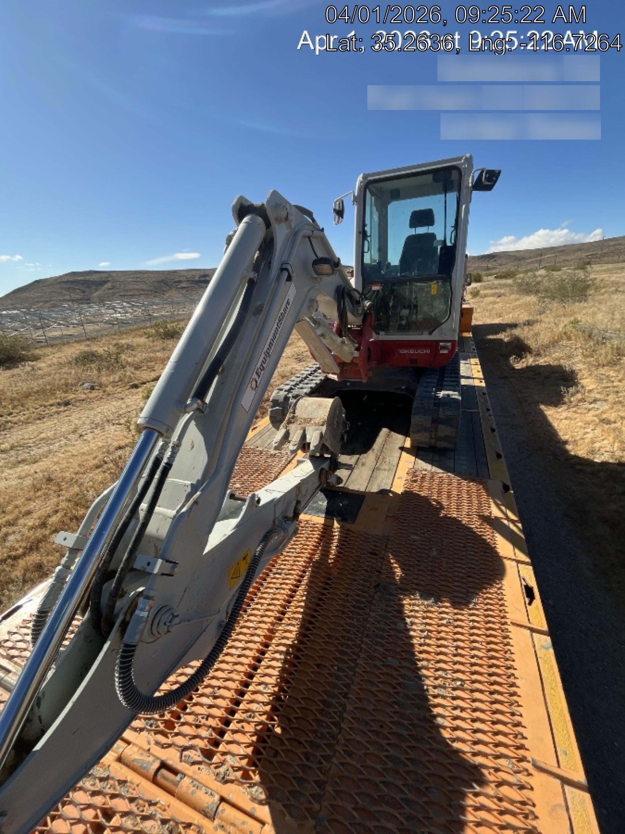 2024 TAKEUCHI TB250-2CR