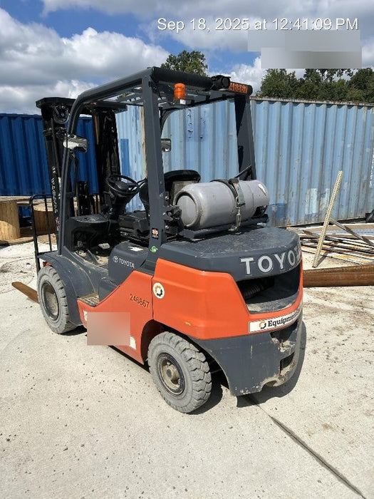 2022 TOYOTA 50-8FGU25