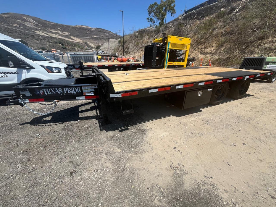 2025 TEXAS PRIDE TRAILERS FT825530KPH