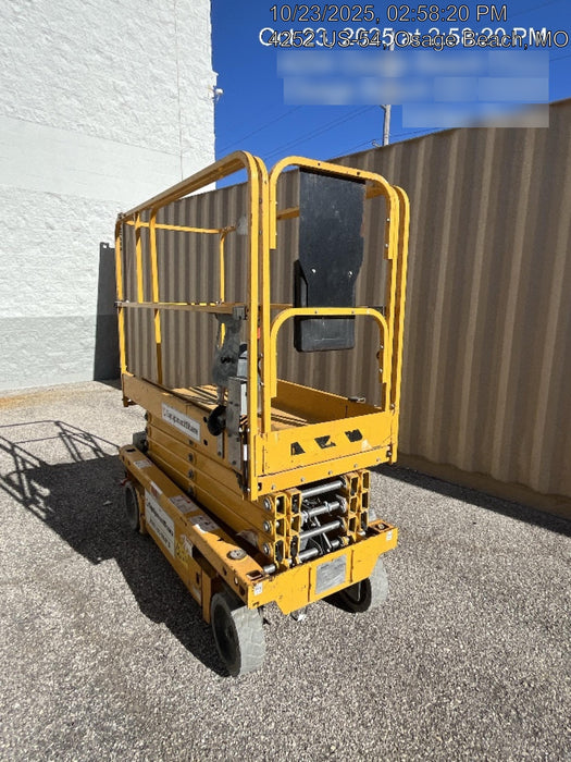 2017 Haulotte Optimum 1931E Haulotte 19' Scissor Lift