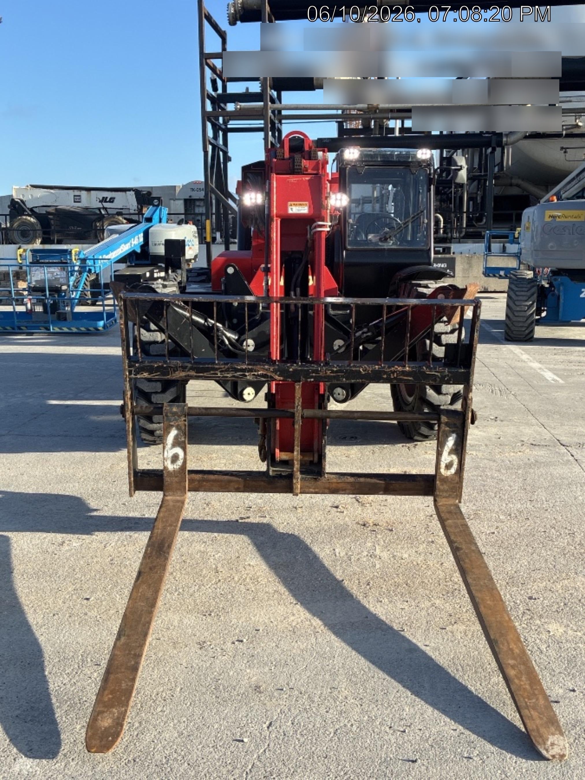 2023 MANITOU MTA10055