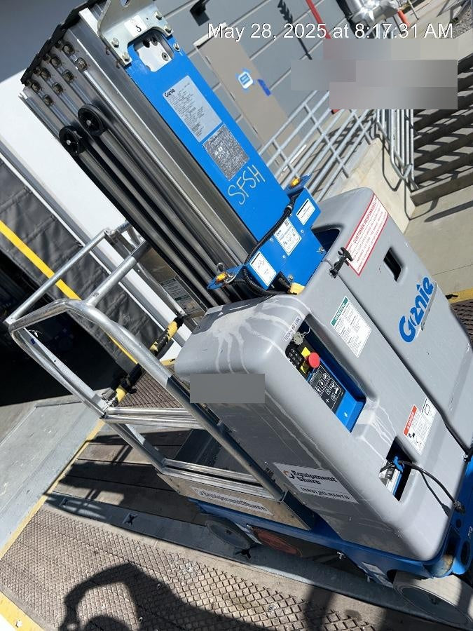 2019 GENIE GR-20