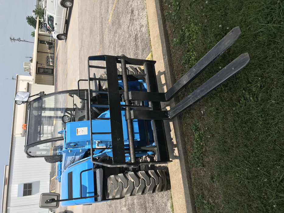 2020 Genie GTH-5519 Cab/Heat/Air, Solid Tires, Work Lights, Beacon, Aux Hydraulics, Back up Alarm