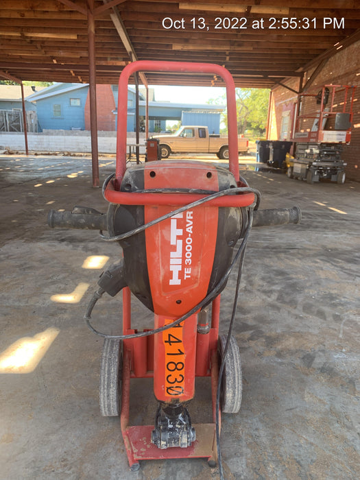2021 HILTI TE 3000-AVR