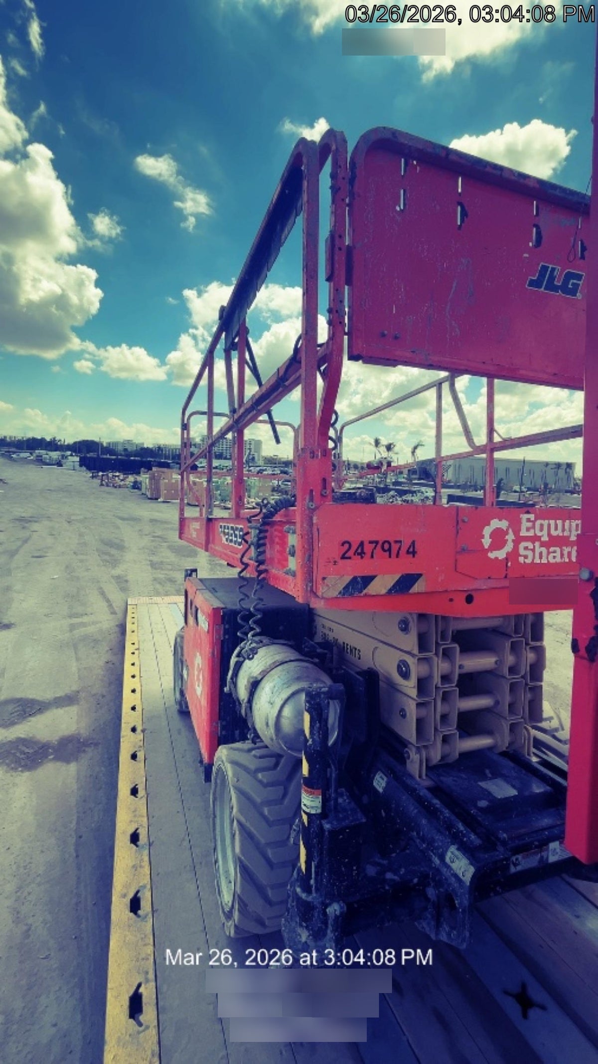 2022 JLG RT3369