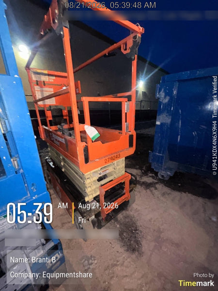 2022 JLG R1932