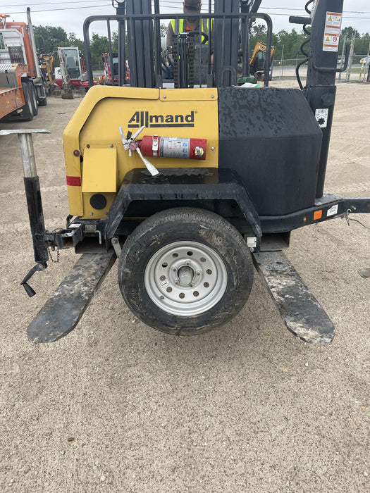 2022 Allmand NLV3GR (4) LED Light Fixture 350W, 23' Vertical Mast, 3kW Prime, Towable, Deep Sea L401, Leveling Jacks, Yanmar T4F 5.8hp