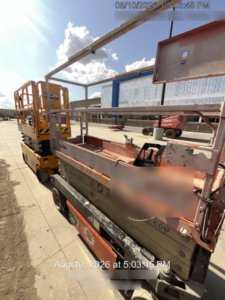 2022 JLG ES2632