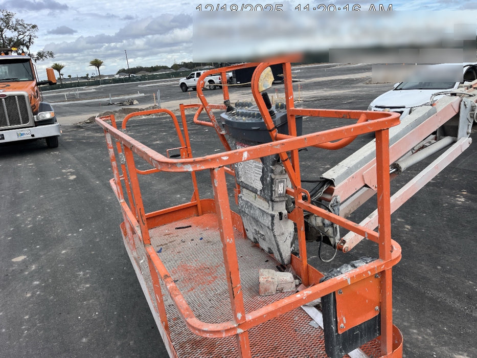 2019 JLG 660SJ