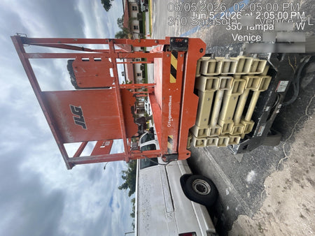 2022 JLG R4045