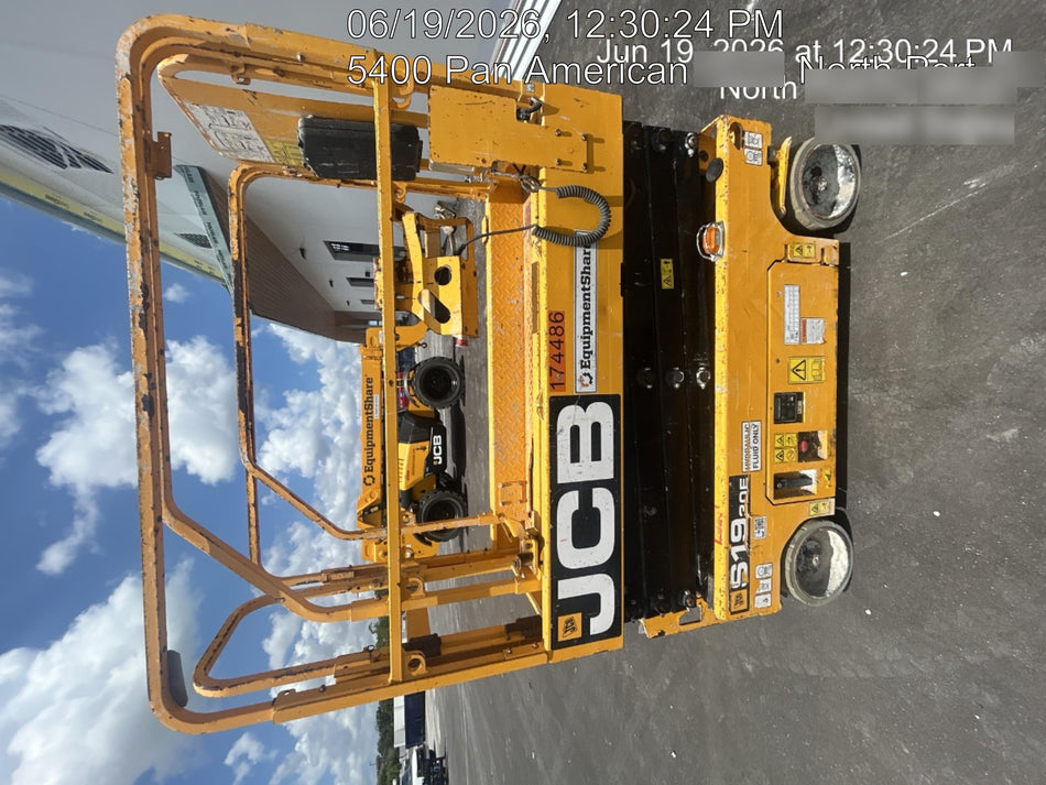 2021 JCB S1930E