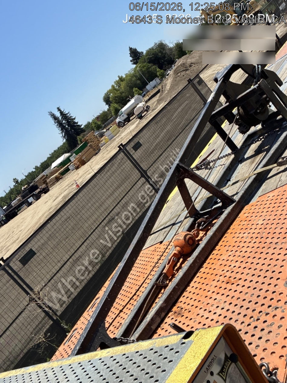 2024 JLG 1001099351