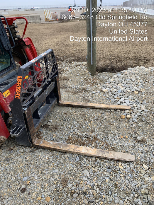 2021 PALADIN 48" Pallet Forks - Paladin