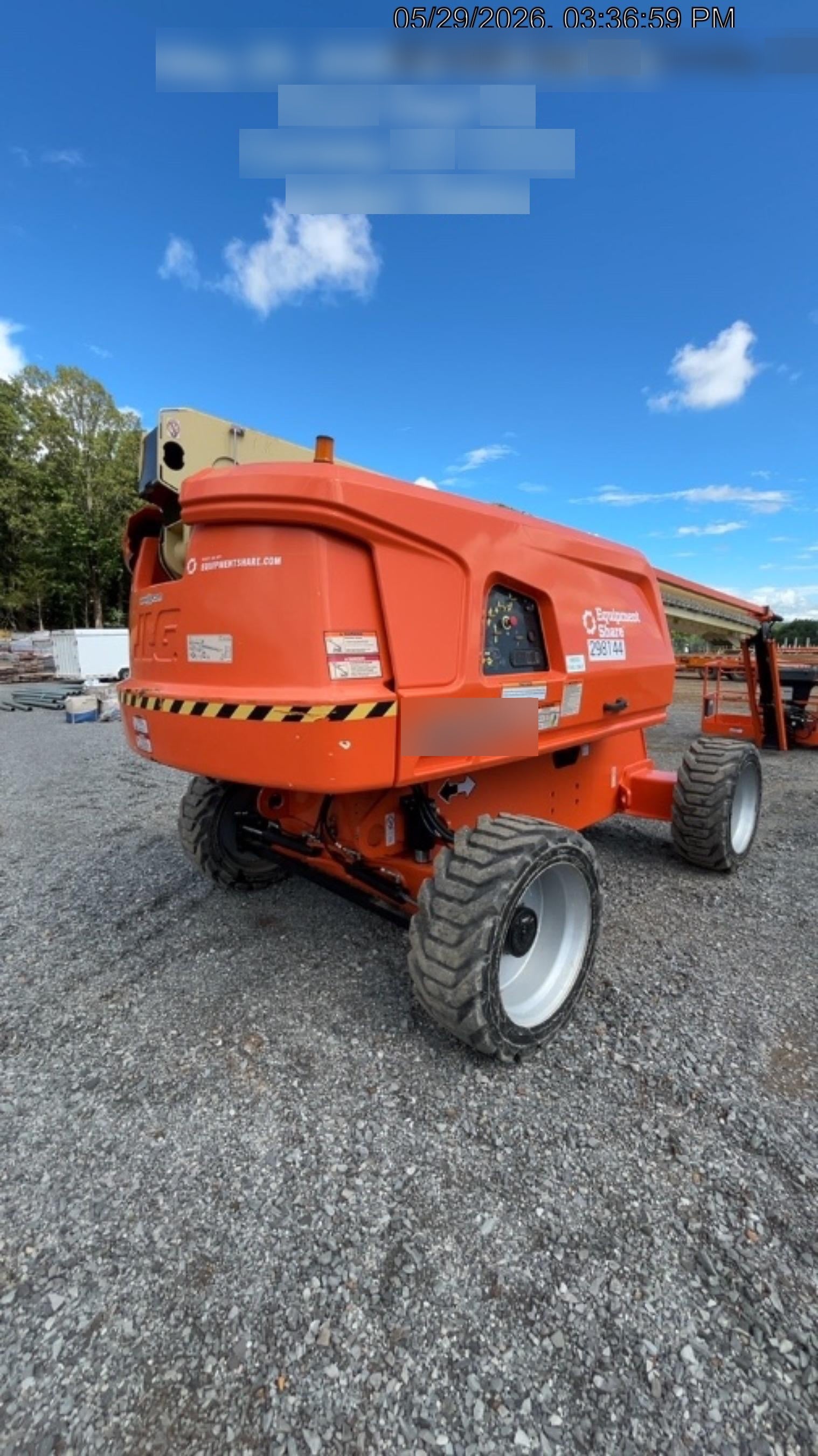 2023 JLG 660SJ