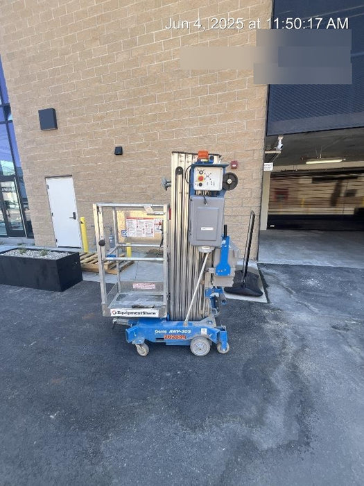 2022 GENIE AWP-30S DC