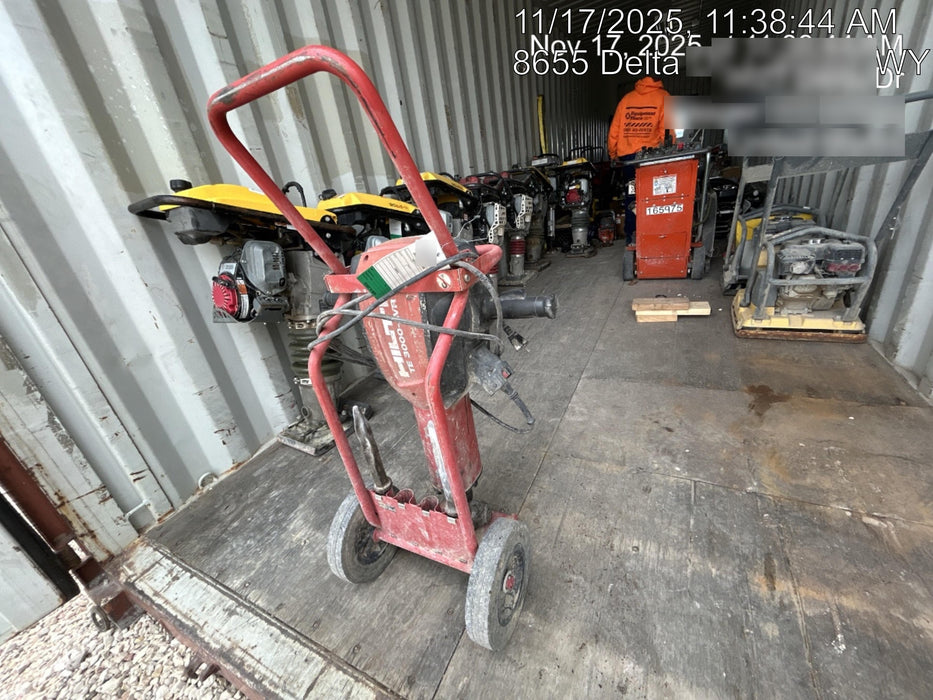 2021 HILTI TE 3000-AVR