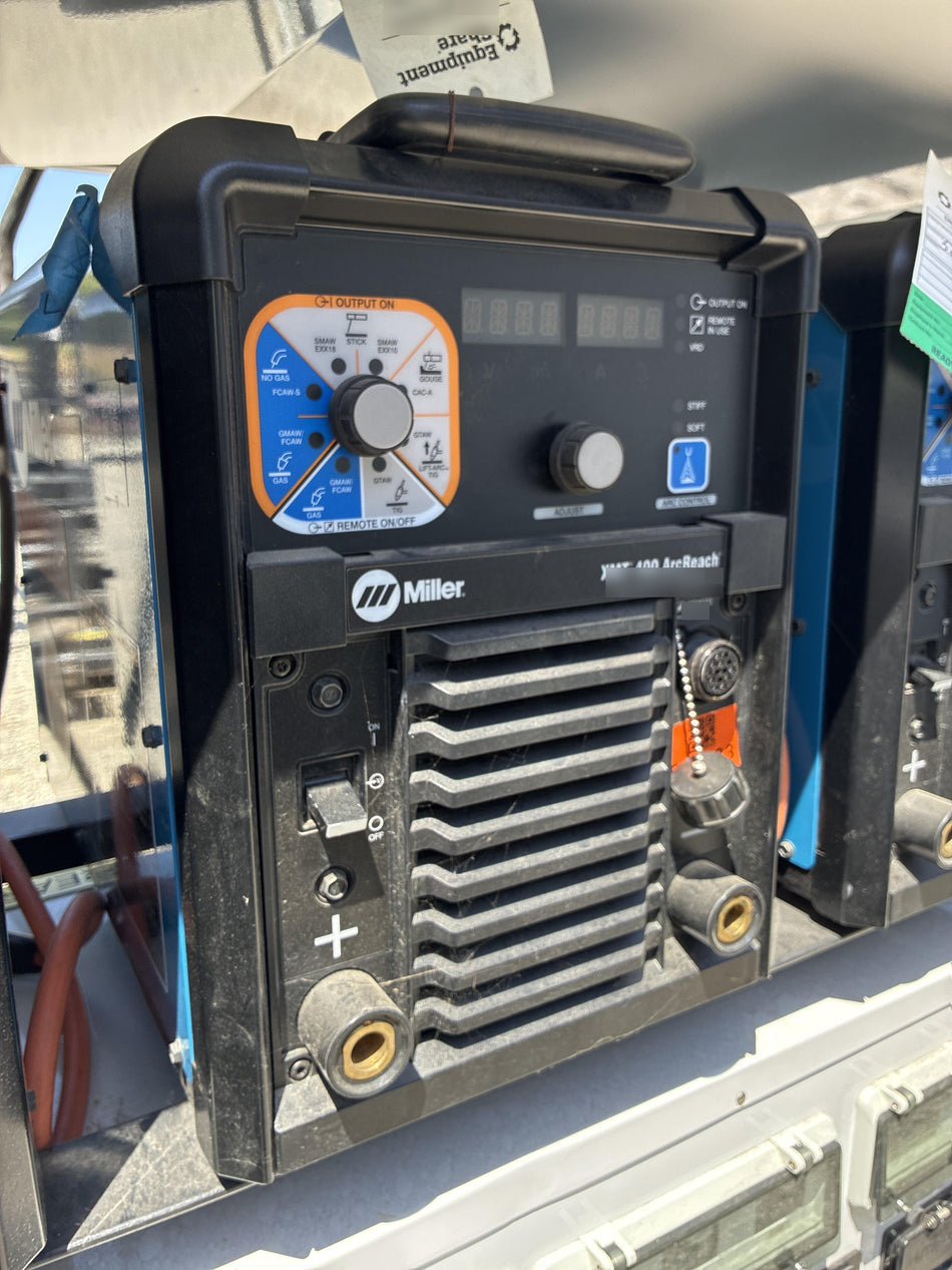 2025 MILLER ELECTRIC XMT 400