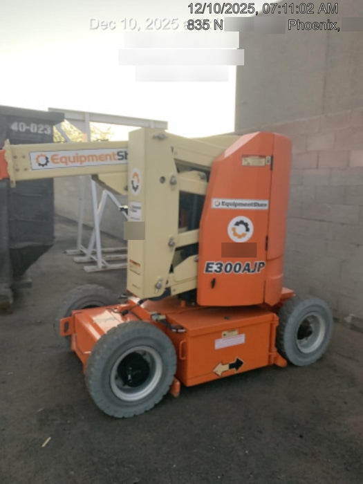 2019 JLG E300AJP