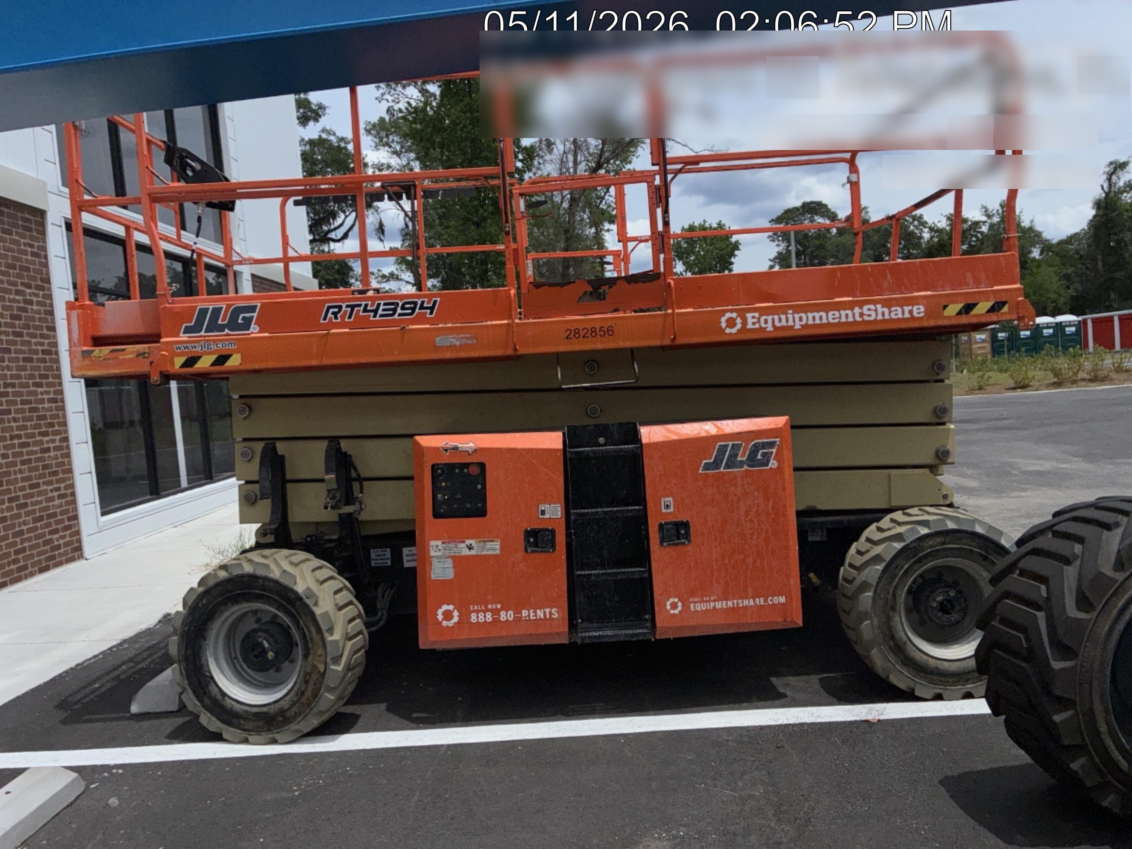 2022 JLG RT4394