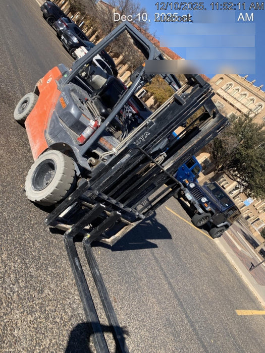 2022 TOYOTA 50-8FGU25