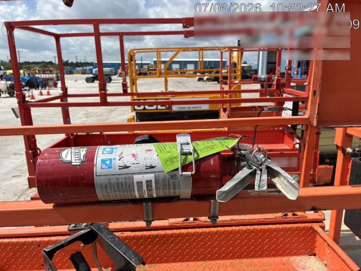 2021 JLG ES2632