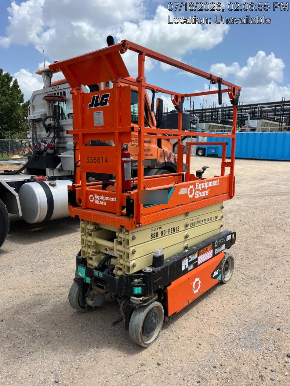 2025 JLG ES1932