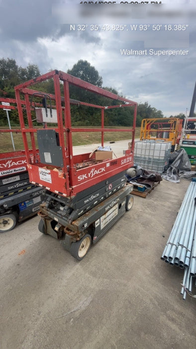 2018 Skyjack SJIII-3219 Skyjack SJIII3219 Scissor Lift w/Trojan Batteries