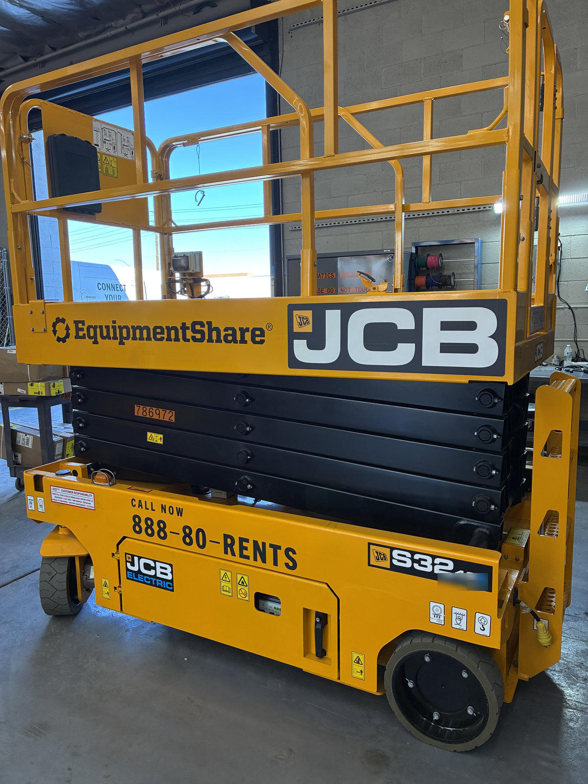 2026 JCB S3246E