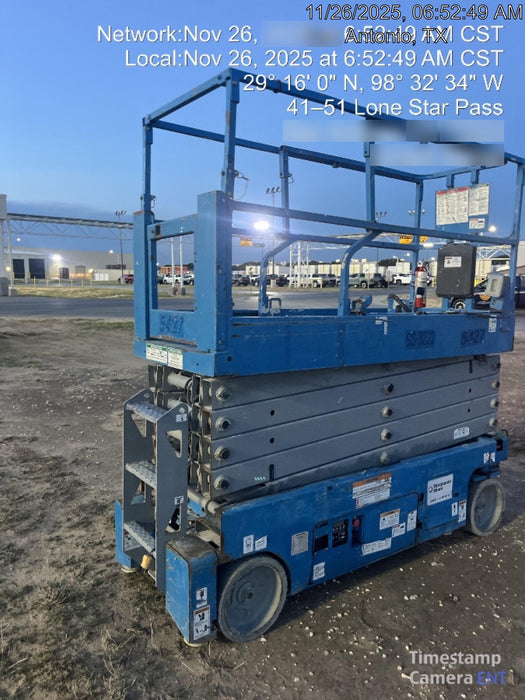 2017 Genie GS-3232 Genie GS3232 Narrow 32' Scissor Lift