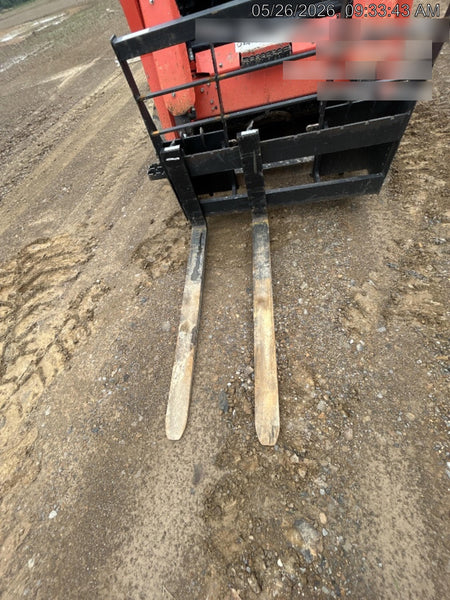 2025 ARROW MATERIAL HANDLING 48" Pallet Forks - Arrow