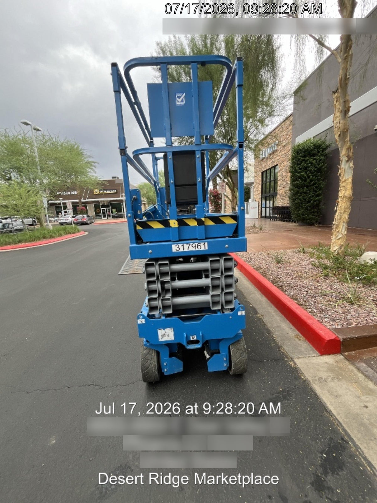 2023 GENIE GS-2632