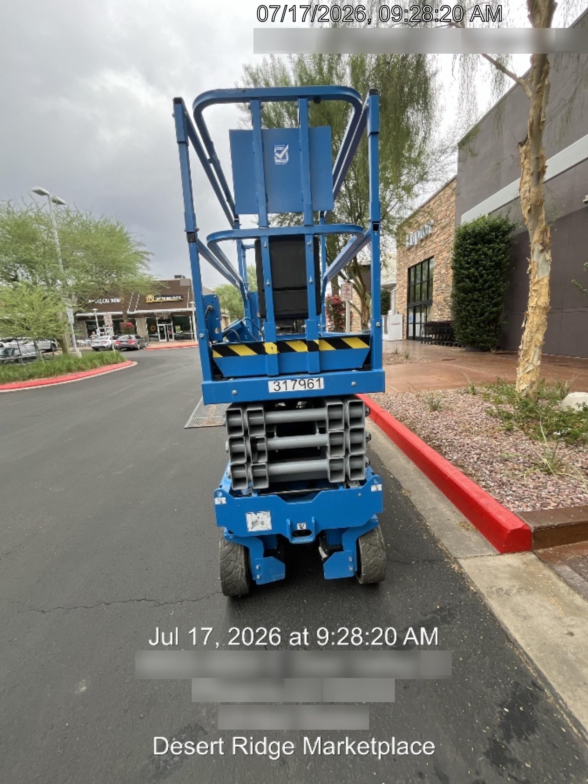 2023 GENIE GS-2632