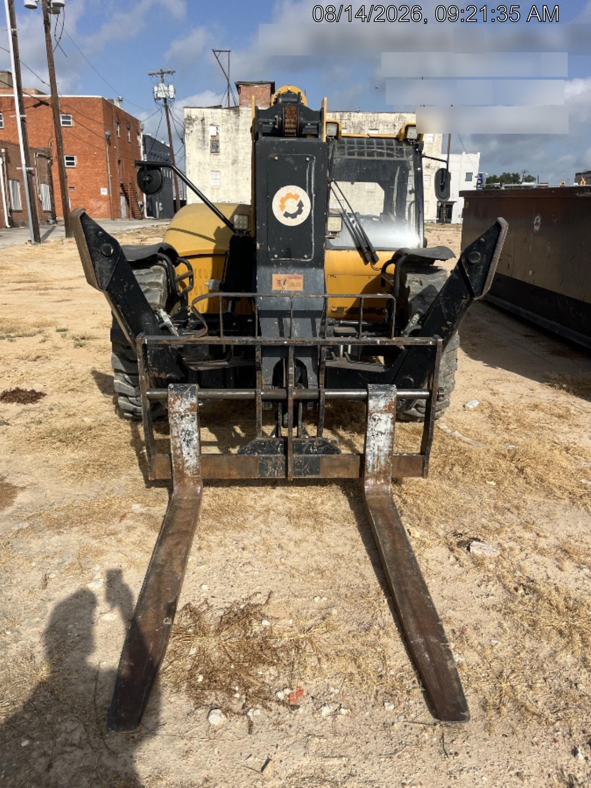 2022 SANY STH1056