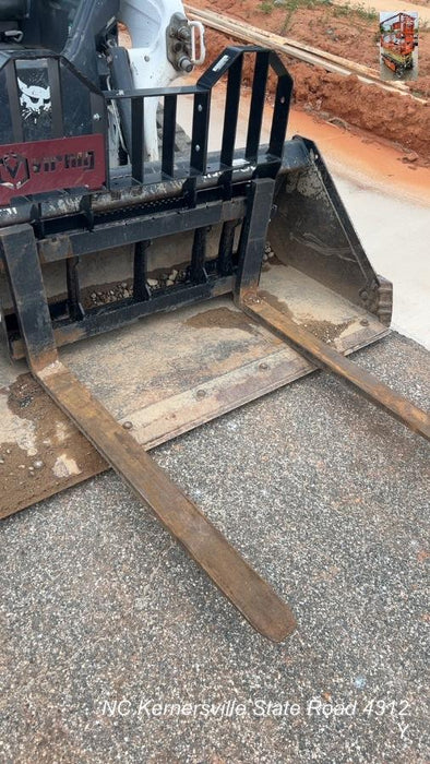 2025 VIRNIG 48" Pallet Forks - Virnig