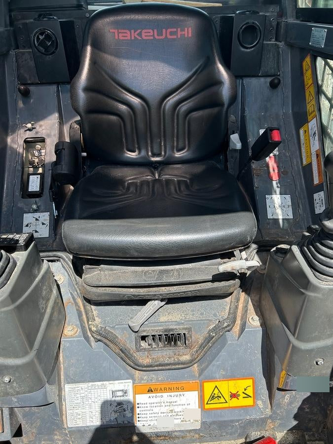 2023 TAKEUCHI TL6CR