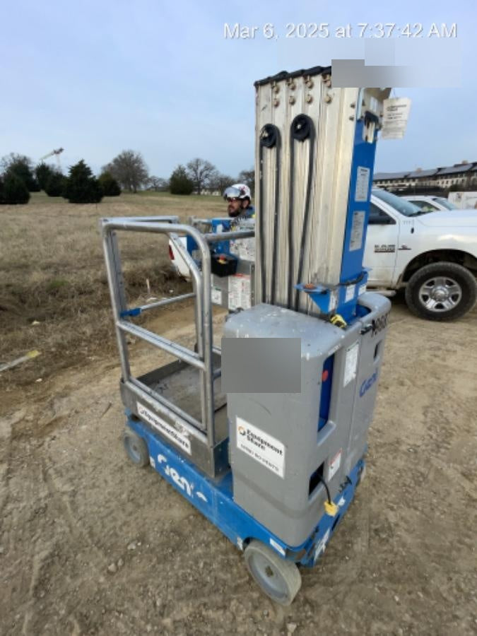 2018 GENIE GR-20