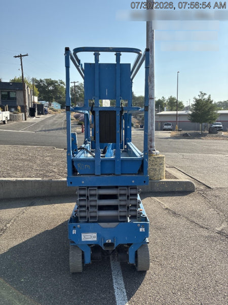 2020 Genie GS-1930 Solid Non Marking Tires, Beacon, Folding rails with half height swing gate, 800W Inverter