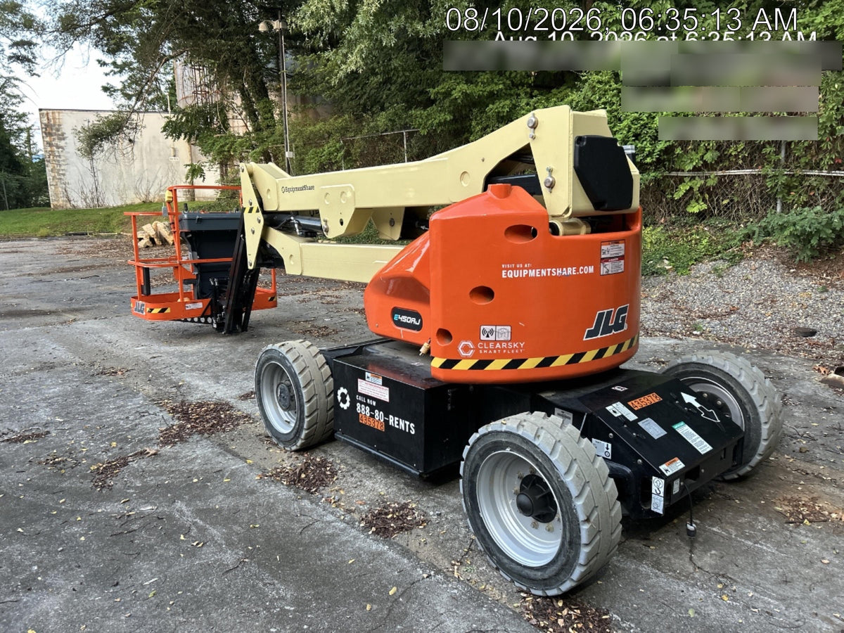 2024 JLG E450AJ
